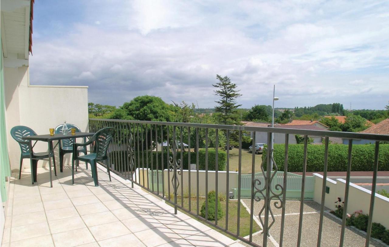 Amazing Apartment In Vaux Sur Mer With Wifi Bagian luar foto