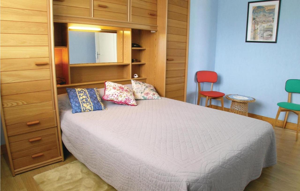 Amazing Apartment In Vaux Sur Mer With Wifi Bagian luar foto
